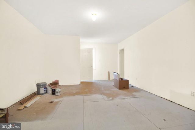 1151 KING DRIVE, Chambersburg, PA 17202