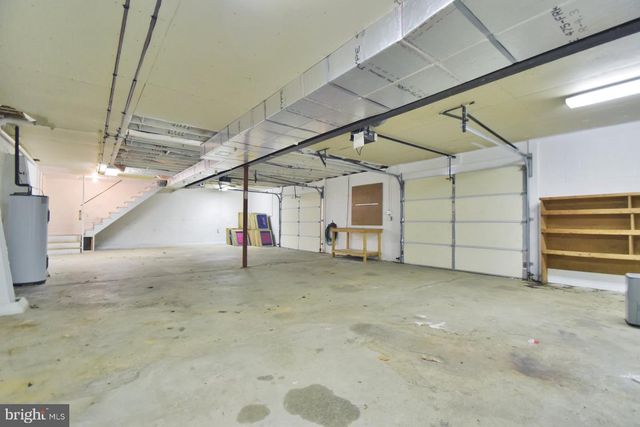 1151 KING DRIVE, Chambersburg, PA 17202