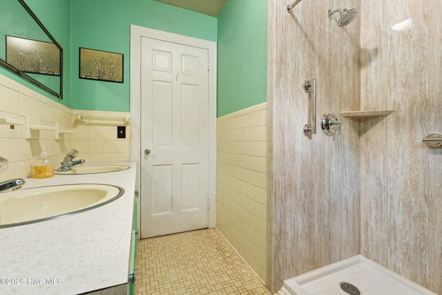 112 Alexander Circle, Greenville, NC 27858