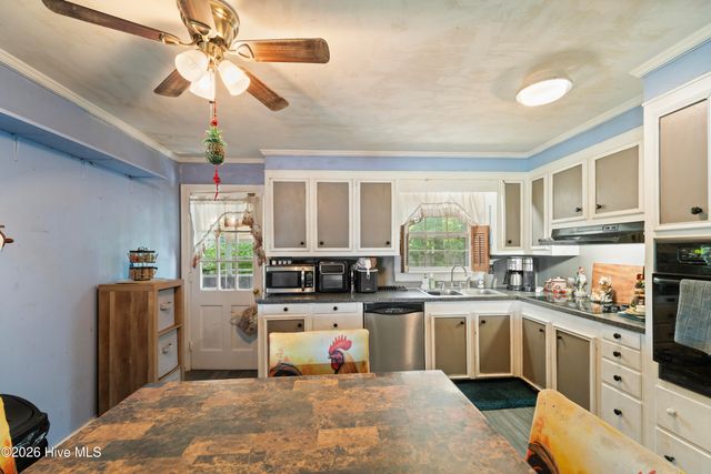 112 Alexander Circle, Greenville, NC 27858