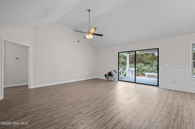 312 Palmer Way, Wilmington, NC 28412