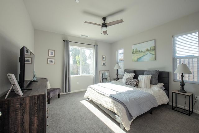 2020 Descanso Avenue, Clovis, CA 93619