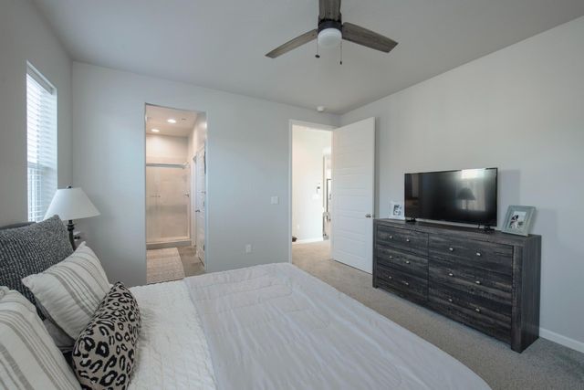 2020 Descanso Avenue, Clovis, CA 93619