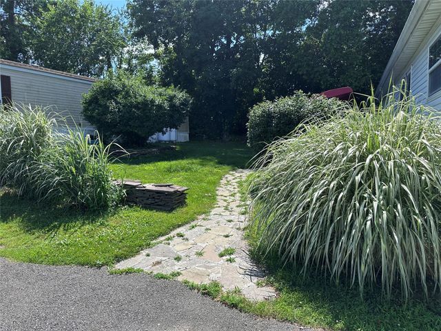 418 Sandgate Drive, New Windsor, NY 12553
