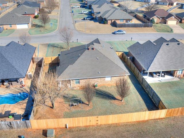 2312 Timbers Boulevard, Shawnee, OK 74804