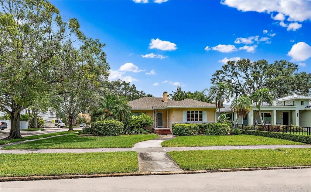 605 15TH AVENUE NE, St Petersburg, FL 33704