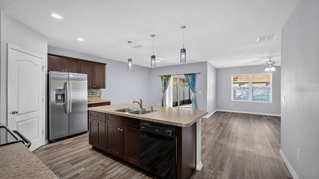 Image 11 of property listing at 430 PINK CORAL LANE, New Smyrna Beach, FL 32168