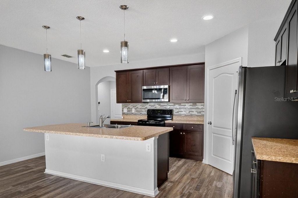 Image 15 of property listing at 430 PINK CORAL LANE, New Smyrna Beach, FL 32168