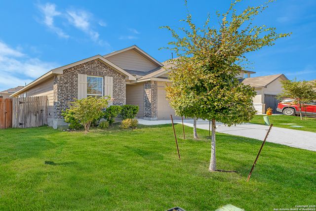 6819 Whisper Grove, San Antonio, TX 78252