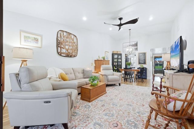 5705 13TH AVENUE W, Bradenton, FL 34209