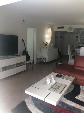 3020 Marcos Dr S103, Aventura, FL 33160