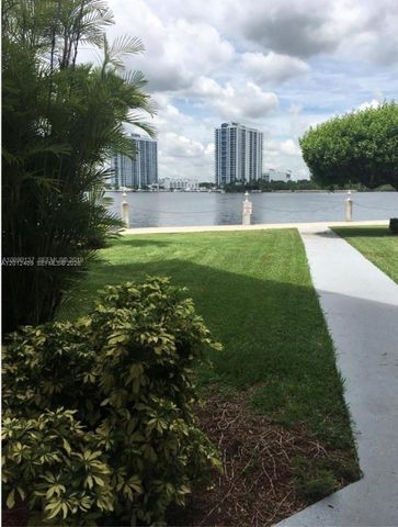 3020 Marcos Dr S103, Aventura, FL 33160