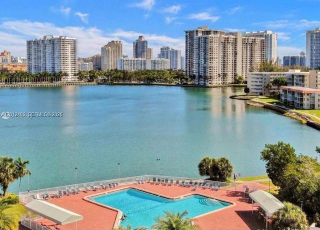 3020 Marcos Dr S103, Aventura, FL 33160