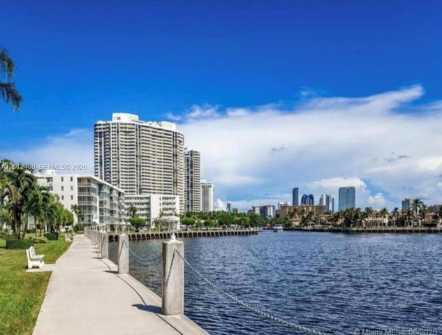 3020 Marcos Dr S103, Aventura, FL 33160