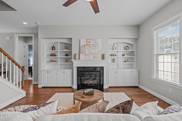 2005 Burrus Hall Circle, Cary, NC 27519