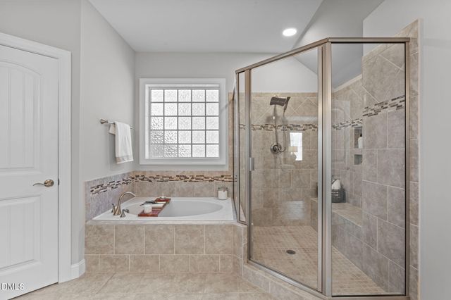 2005 Burrus Hall Circle, Cary, NC 27519