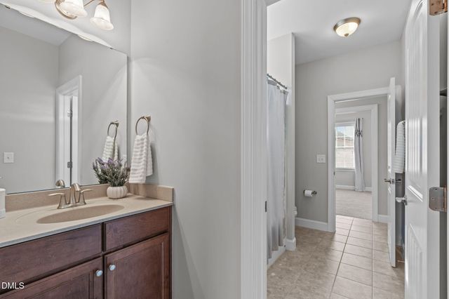 2005 Burrus Hall Circle, Cary, NC 27519