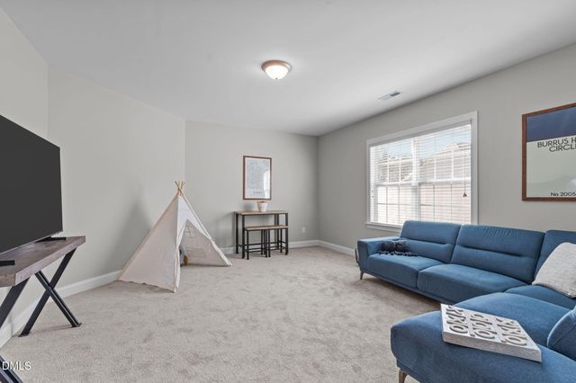 2005 Burrus Hall Circle, Cary, NC 27519