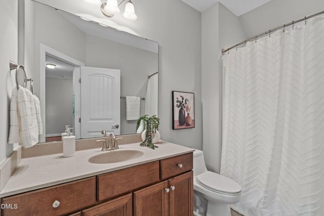 2005 Burrus Hall Circle, Cary, NC 27519