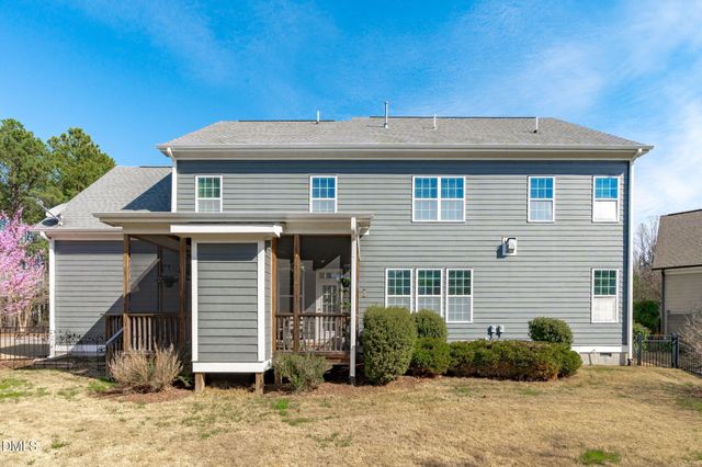 2005 Burrus Hall Circle, Cary, NC 27519