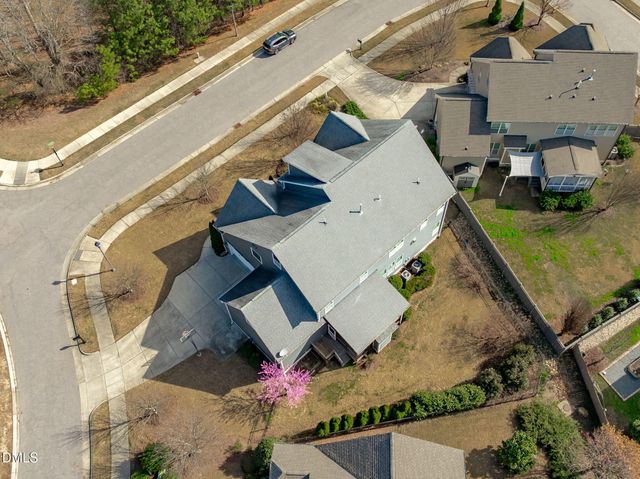 2005 Burrus Hall Circle, Cary, NC 27519