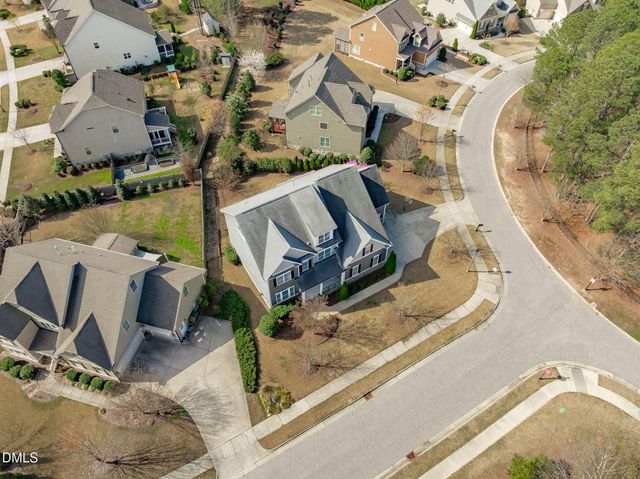 2005 Burrus Hall Circle, Cary, NC 27519