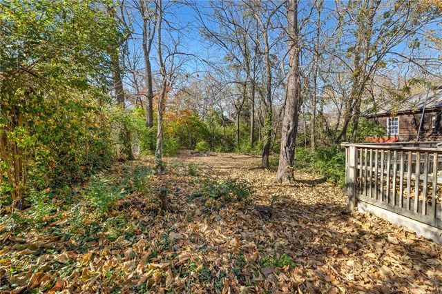 649 Wilson Avenue, Fayetteville, AR 72701