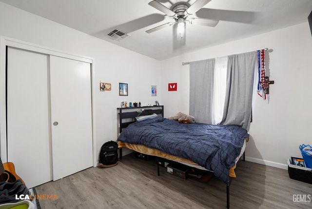 1916 Wilson Road, Bakersfield, CA 93304