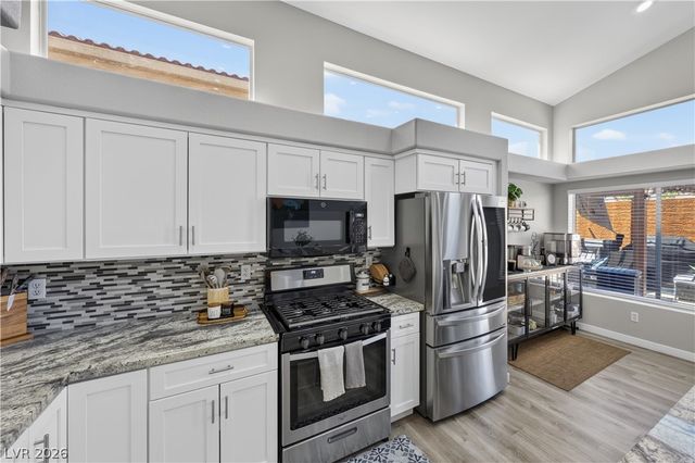 530 Rancho Del Mar Way, North Las Vegas, NV 89031