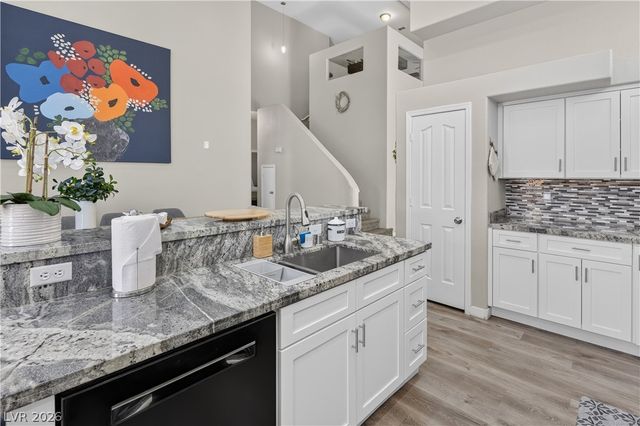 530 Rancho Del Mar Way, North Las Vegas, NV 89031