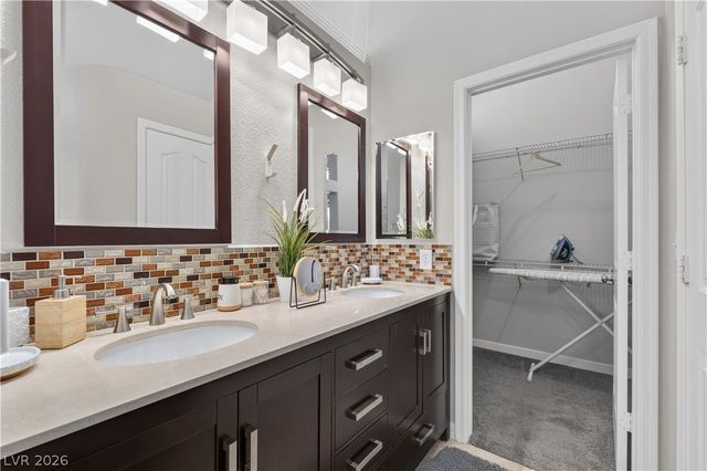 530 Rancho Del Mar Way, North Las Vegas, NV 89031