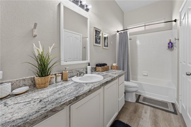 530 Rancho Del Mar Way, North Las Vegas, NV 89031