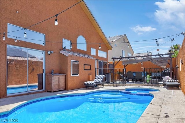 530 Rancho Del Mar Way, North Las Vegas, NV 89031