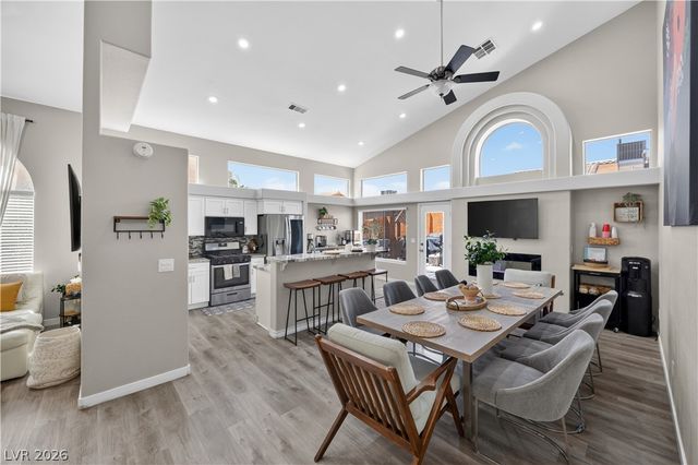 530 Rancho Del Mar Way, North Las Vegas, NV 89031