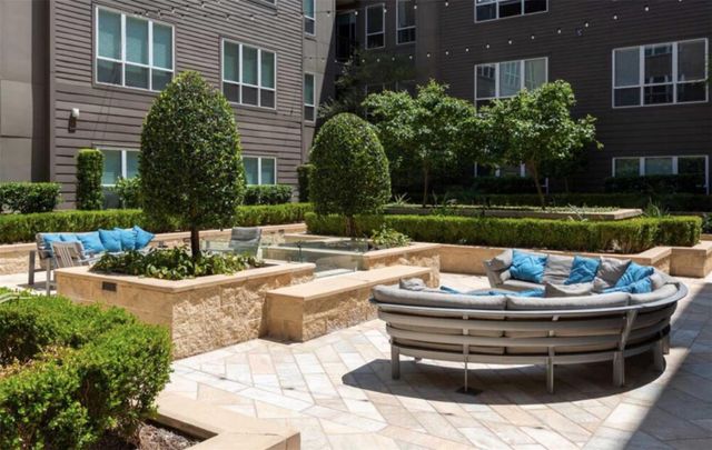 1340 W Gray Street 448, Houston, TX 77019