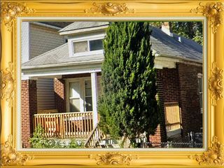 9326 S Manistee Avenue, Chicago, IL 60617