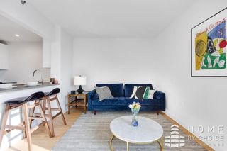 6570 Austin St Apt 605, New York City, NY 11374
