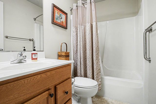 18106 Montgomry Lane, Goshen, IN 46528
