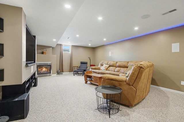 18106 Montgomry Lane, Goshen, IN 46528