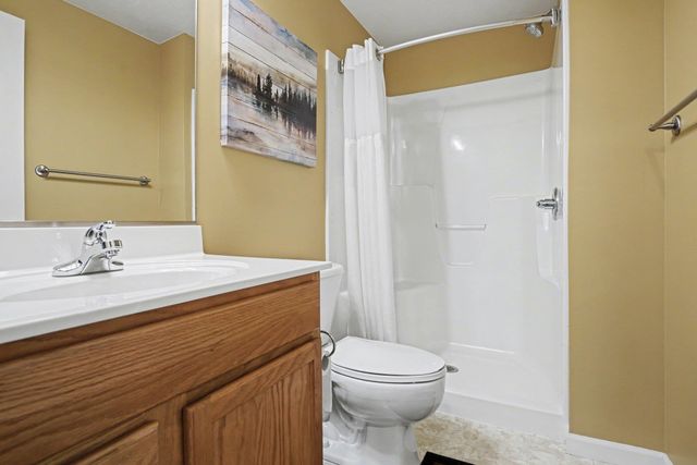 18106 Montgomry Lane, Goshen, IN 46528