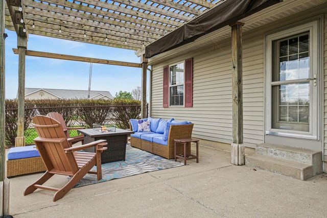 18106 Montgomry Lane, Goshen, IN 46528