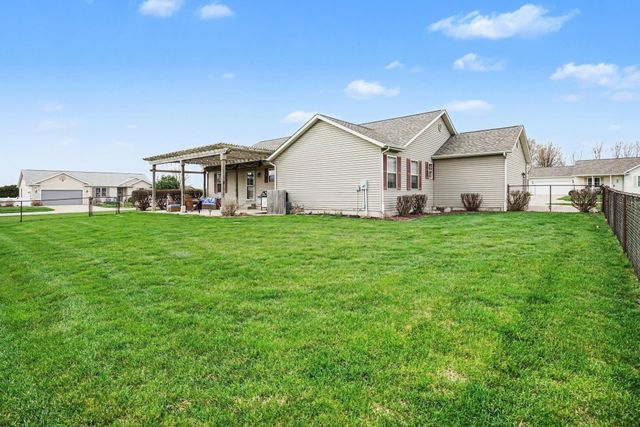 18106 Montgomry Lane, Goshen, IN 46528