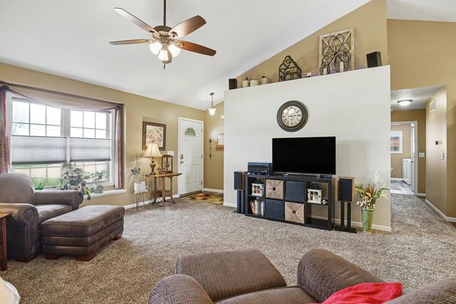 18106 Montgomry Lane, Goshen, IN 46528