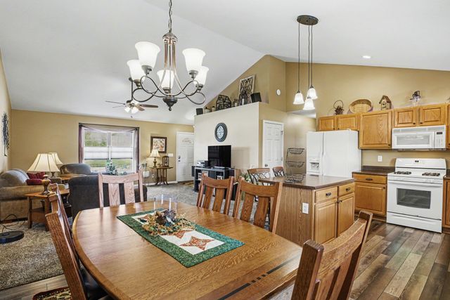 18106 Montgomry Lane, Goshen, IN 46528