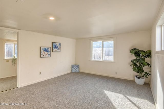 706 W Davidson Ave, Coeur D'alene, ID 83814