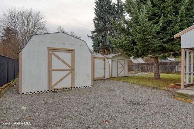 706 W Davidson Ave, Coeur D'alene, ID 83814