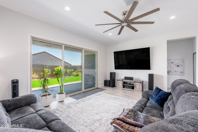 20173 W PINCHOT Drive, Buckeye, AZ 85396