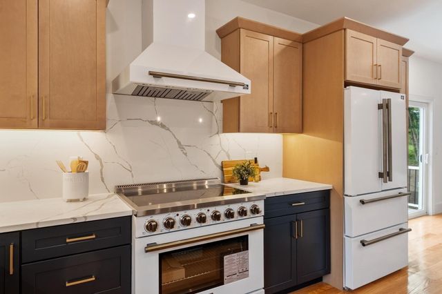 5 Manson Rd, Swampscott, MA 01907