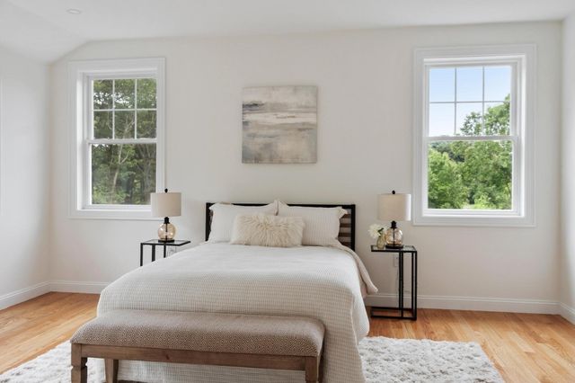 5 Manson Rd, Swampscott, MA 01907