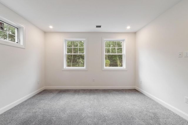 5 Manson Rd, Swampscott, MA 01907